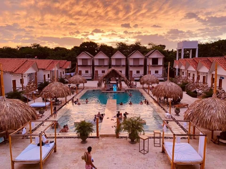 Hotel Palmares Palomino Buitenkant foto
